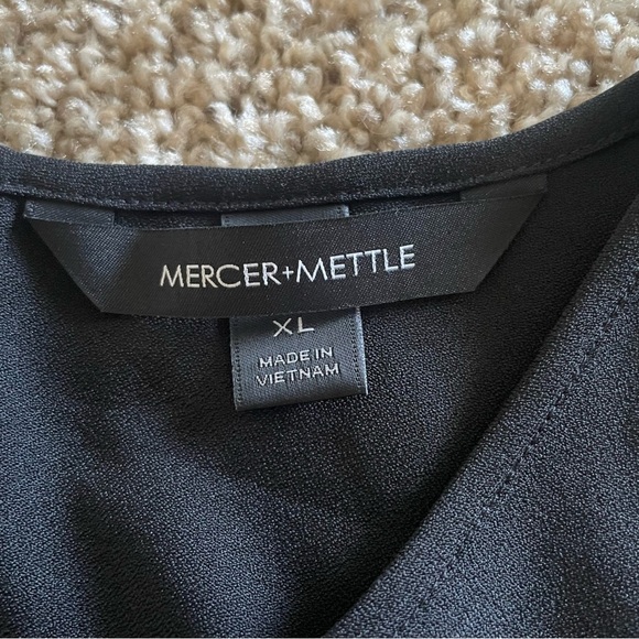Mercer+Mettle Stretch Crepe Blouse Tunic Shirt Women’s XL Deep Black Lightweight - Picture 3 of 12